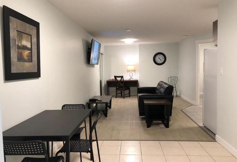 فندق Onoway Inn And Suites