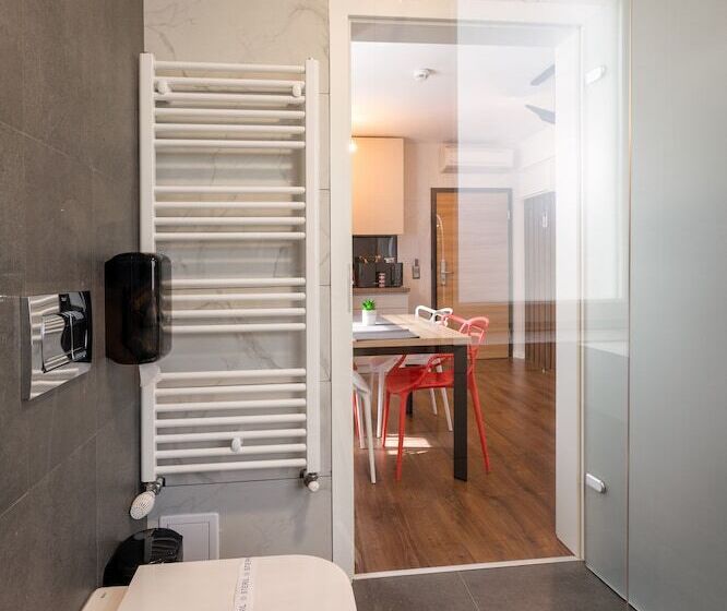 Bach Apartments