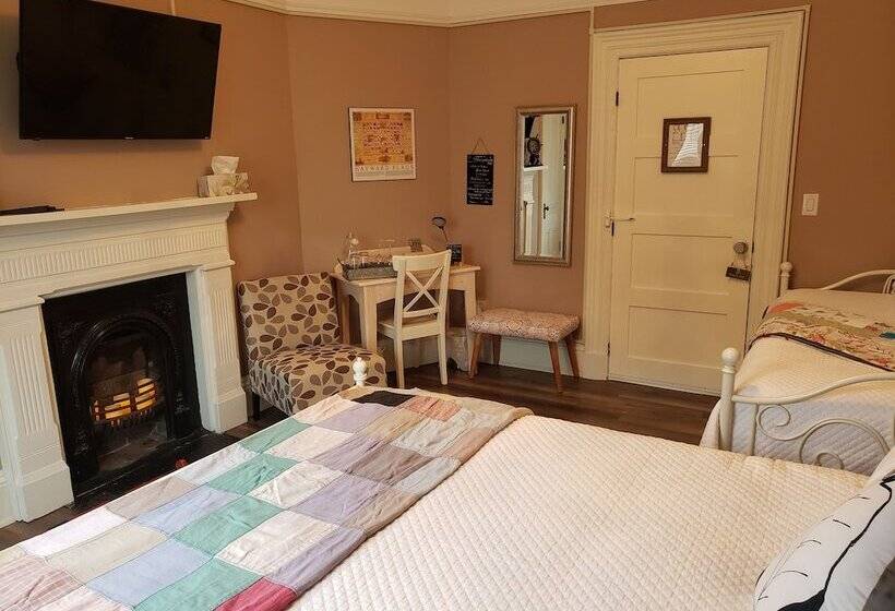 تختخواب و صبحانه Georgestown Inn