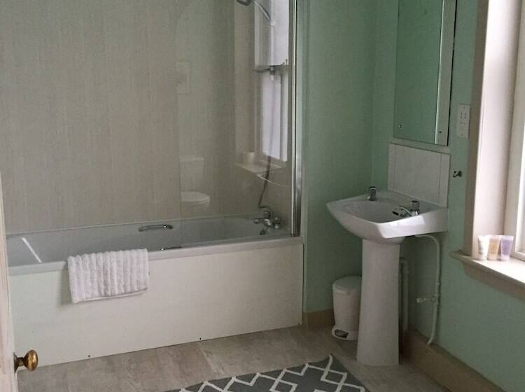 مبيت وإفطار Uig Lodge