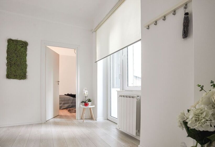 Metropole Apartments Old Town