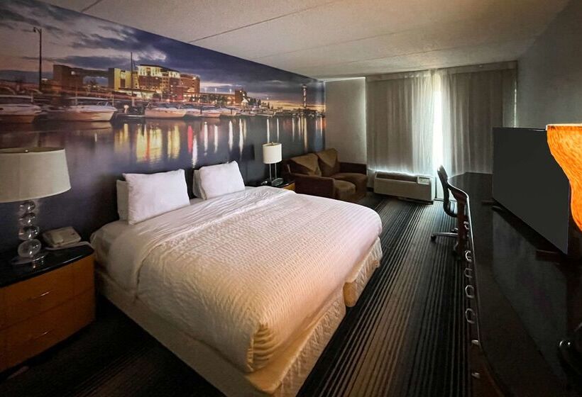 فندق Clarion Pointe Near Erie Casino