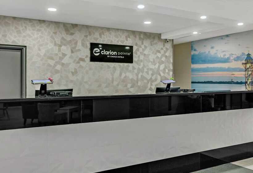 فندق Clarion Pointe Near Erie Casino