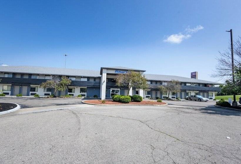 هتل Days Inn By Wyndham Dayton Huber Heights Northeast