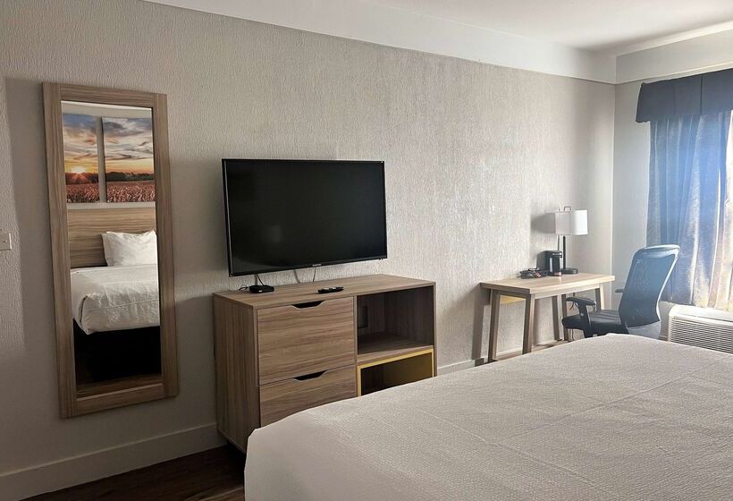 فندق Days Inn By Wyndham Denham Springsbaton Rouge East