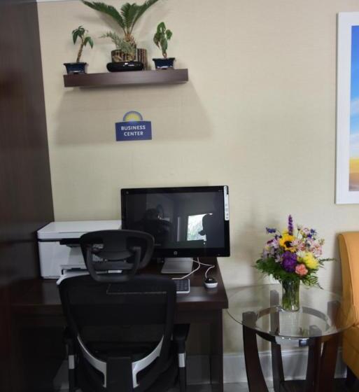 فندق Days Inn By Wyndham Goose Creek