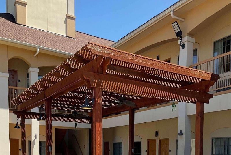 هتل Days Inn By Wyndham Humble/houston Intercontinental Airport