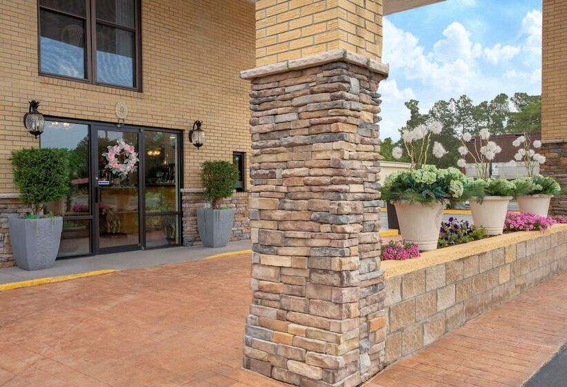 호텔 Days Inn By Wyndham Lake City