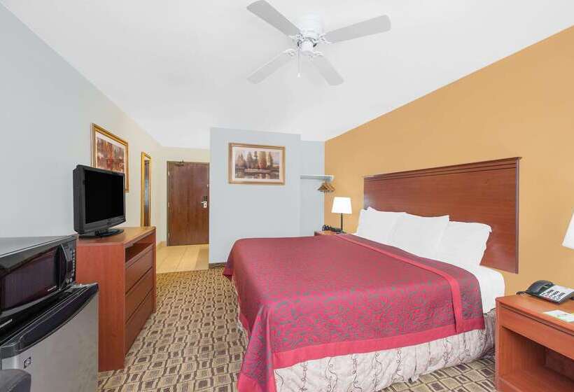 هتل Days Inn By Wyndham Lamar