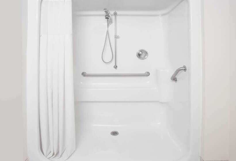 호텔 Days Inn By Wyndham Madison Ne/windsor