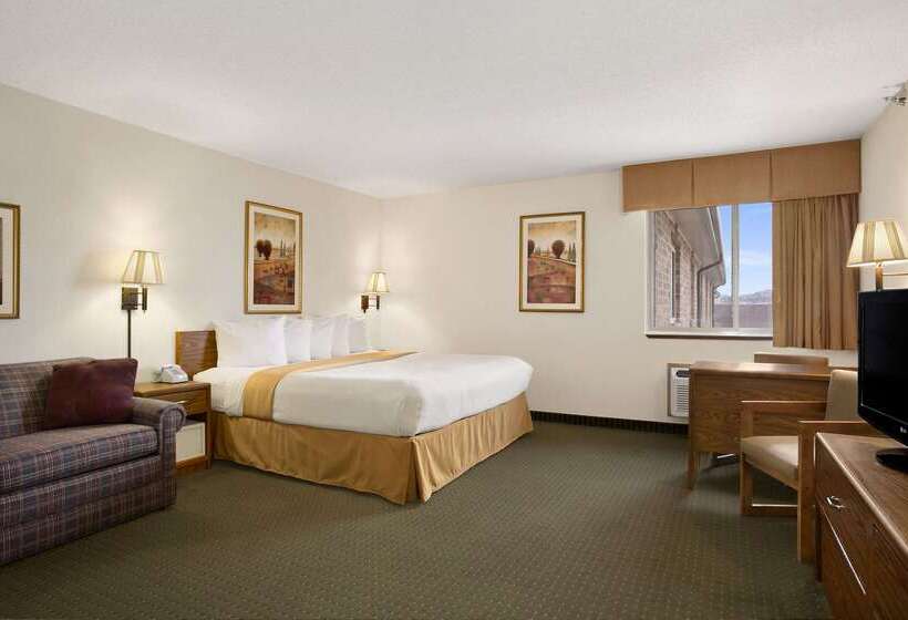 هتل Days Inn By Wyndham Rapid City
