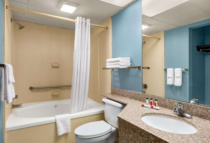 호텔 Days Inn By Wyndham Weldon Roanoke Rapids