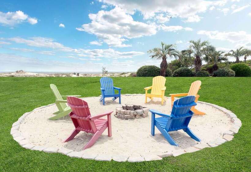 فندق Days Inn & Suites By Wyndham Jekyll Island