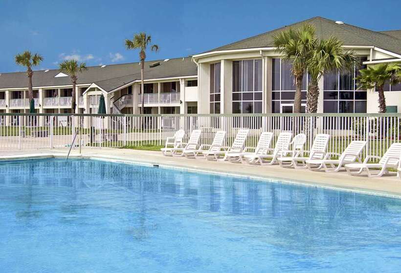 فندق Days Inn & Suites By Wyndham Jekyll Island