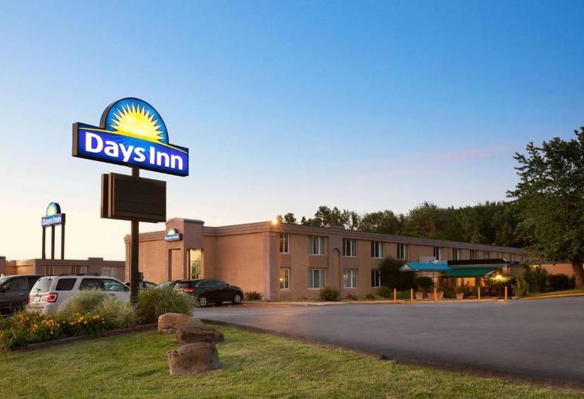 Отель Days Inn By Wyndham Willoughby/cleveland