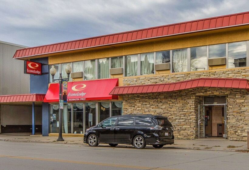 فندق Days Inn By Wyndham Manitowoc