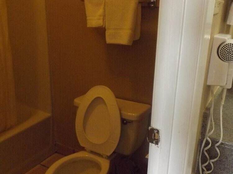 هتل Executive Inn Kilgore