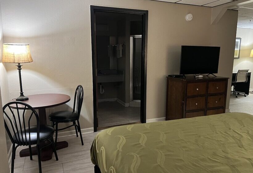 호텔 Haven Inn & Suites