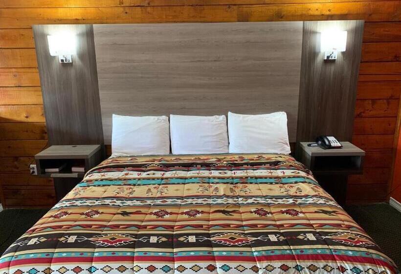 فندق Log Cabin Inn