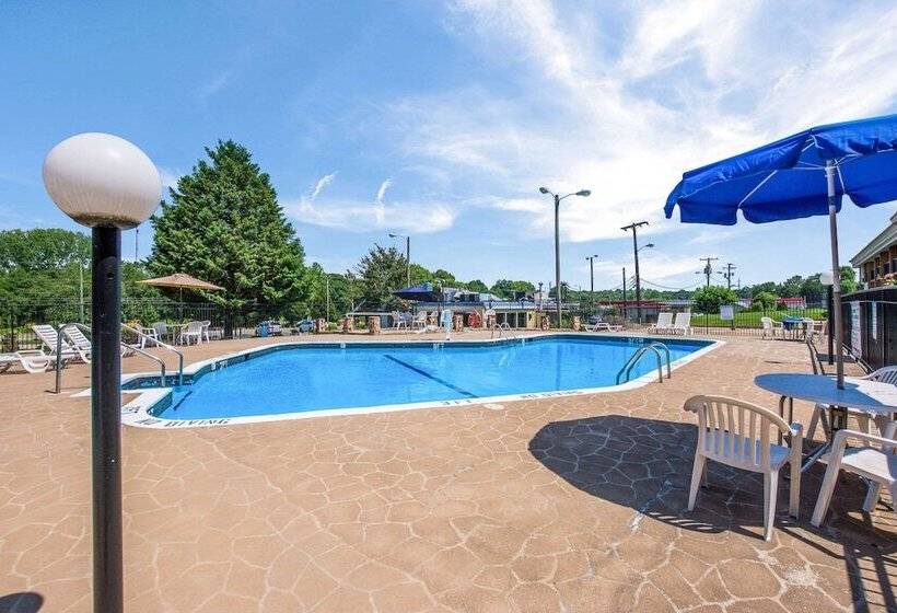 ホテル Quality Inn