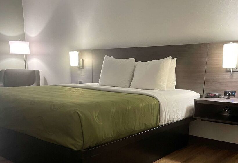 호텔 Quality Inn Merrimack  Nashua