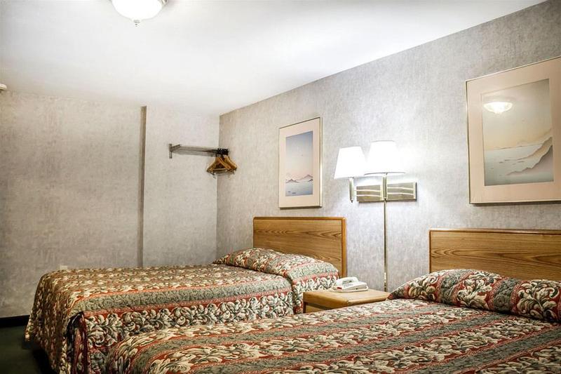 호텔 Rodeway Inn Moosic  Scranton