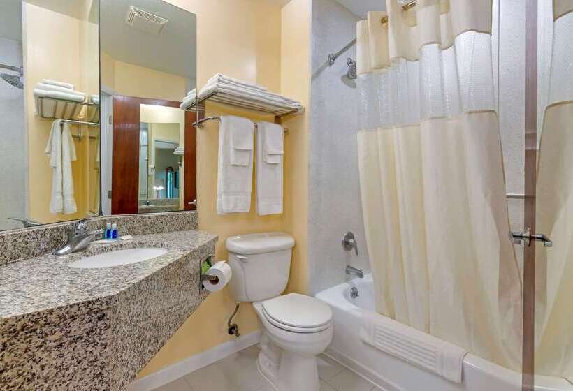 فندق Rodeway Inn & Suites New Paltz  Hudson Valley