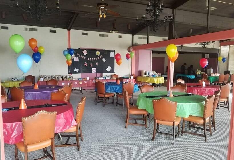 בית מלון כפרי Stay Express Inn Athens