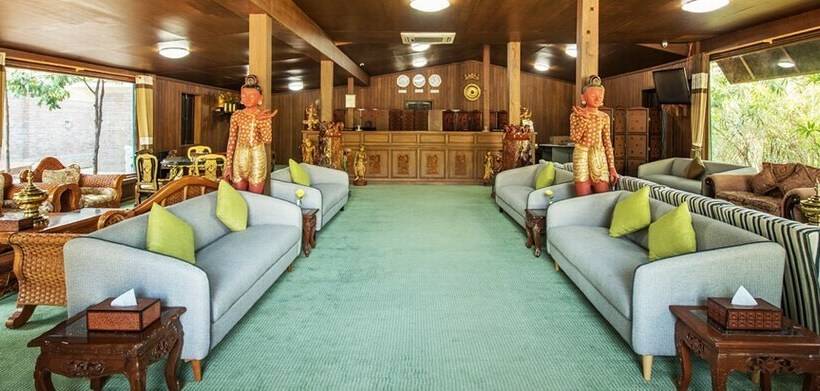 هتل Royal House