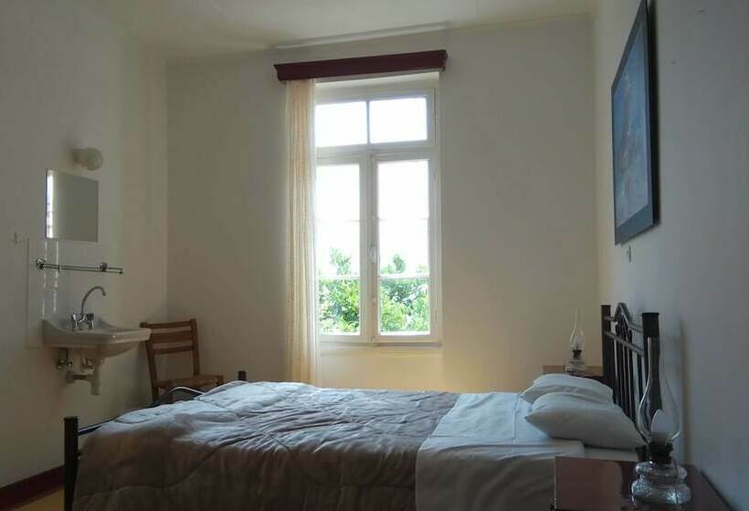 پانسیون Arhontiko Sitia