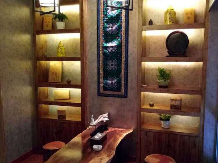 بنسيون Yun Meng Qi  Inn
