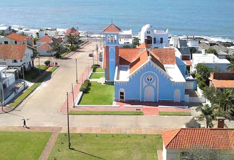هتل Del Faro Punta Del Este
