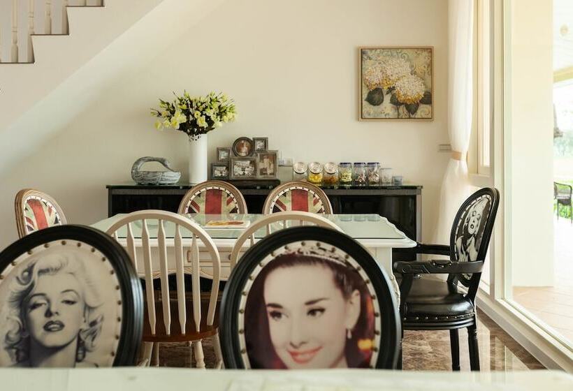 پانسیون Deja Vu B&b