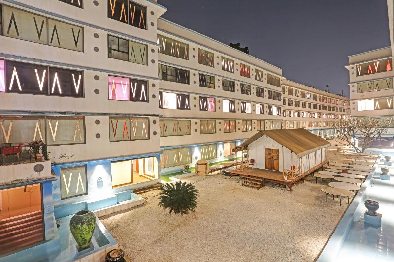 Royal Palms Hotel By Oyo Rooms