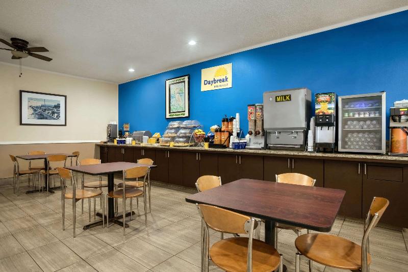 فندق Days Inn By Wyndham Hardeeville/ I95 State Line