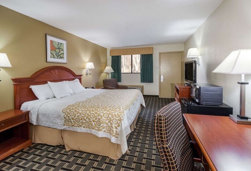 호텔 Days Inn By Wyndham Kent  Akron