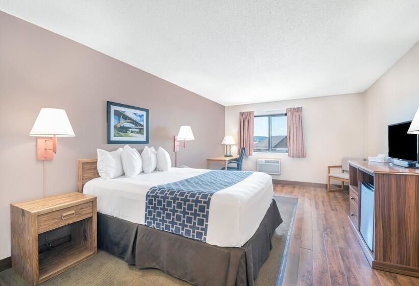 هتل Days Inn By Wyndham Spearfish