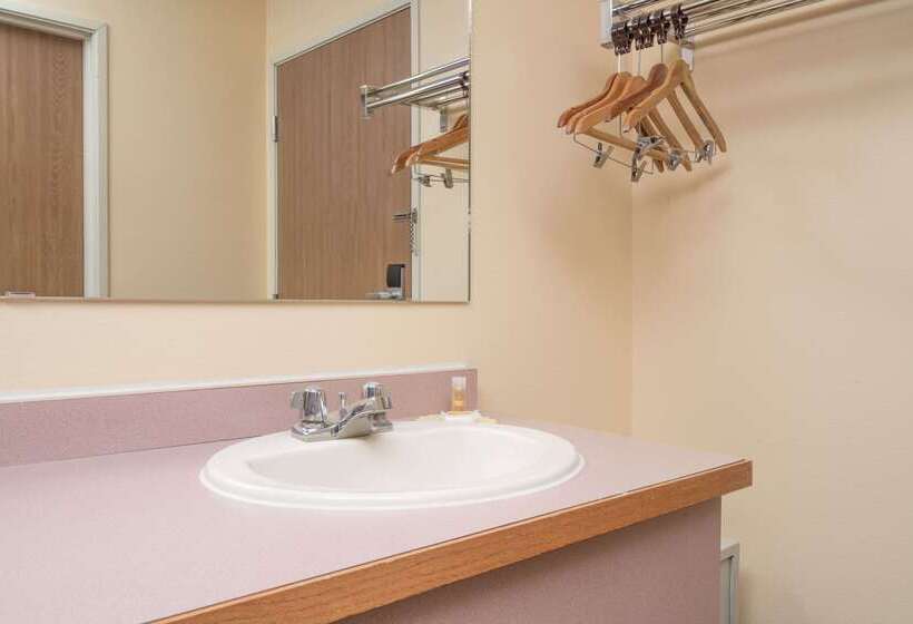 酒店 Days Inn By Wyndham Westeau Claire