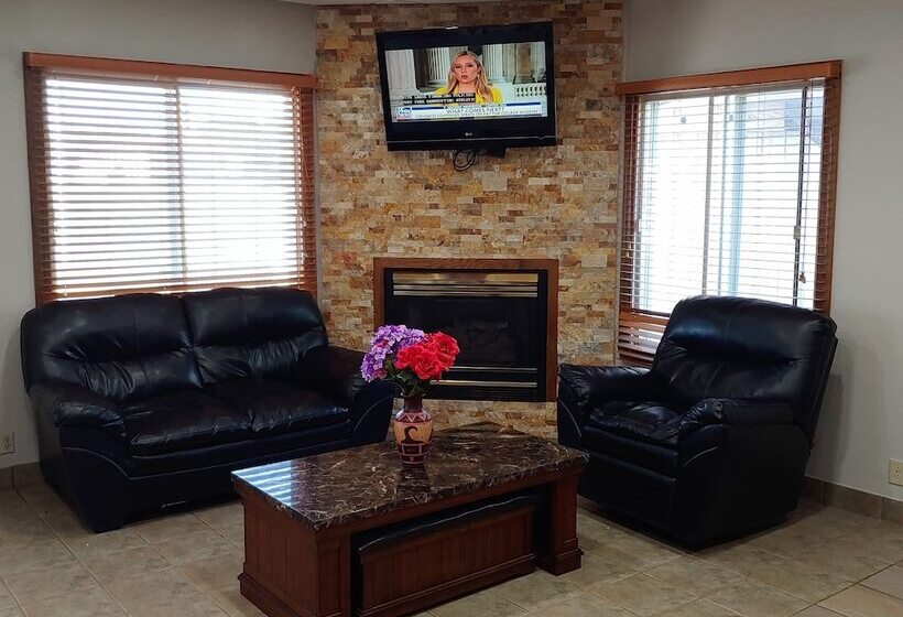 酒店 Days Inn By Wyndham Westeau Claire