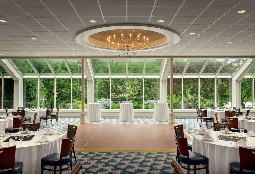 Doubletree By Hilton Somerset Hotel And Conference Center