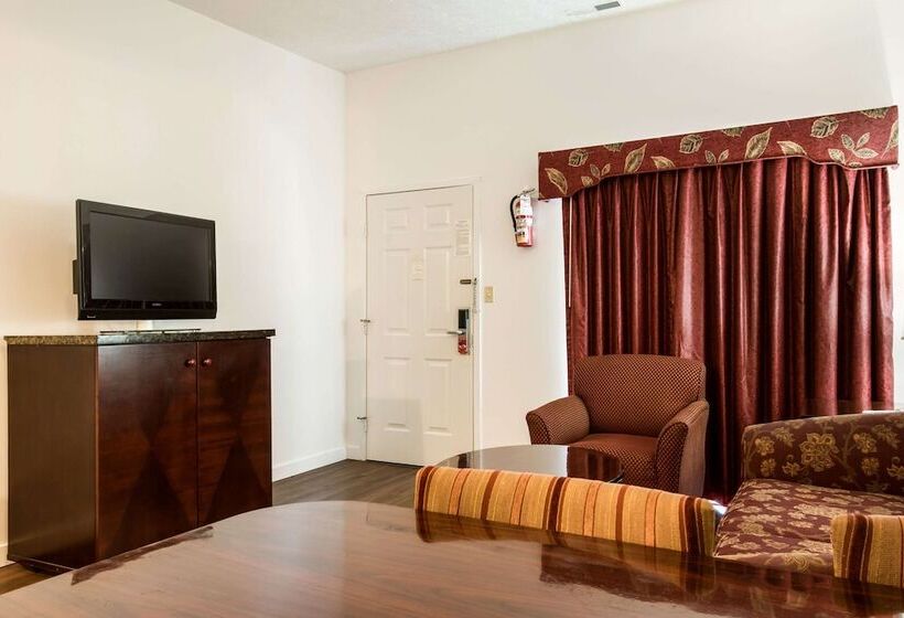 ホテル Econo Lodge Inn & Suites Lake Harmony   Pocono Mountains Area