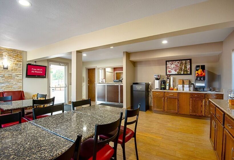 فندق Red Roof Inn Cameron