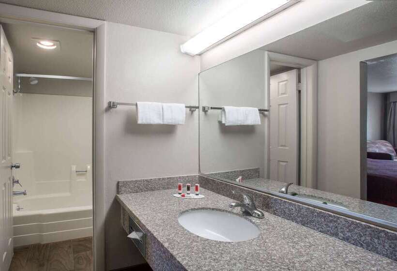 מוטל Days Inn By Wyndham Provo
