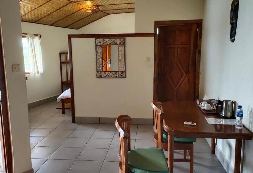 هتل Bayview Gardens