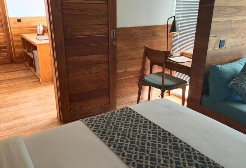 هتل Bayview Gardens