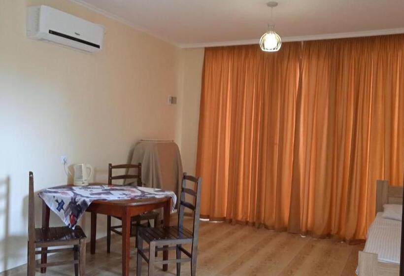 پانسیون Sataplia District