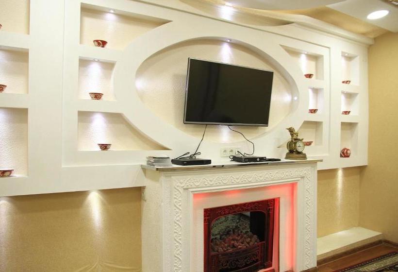 Yellow Hostel Dushanbe