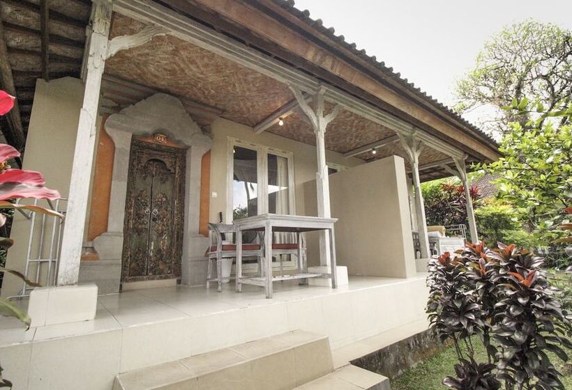 민박 Taman Indrakila