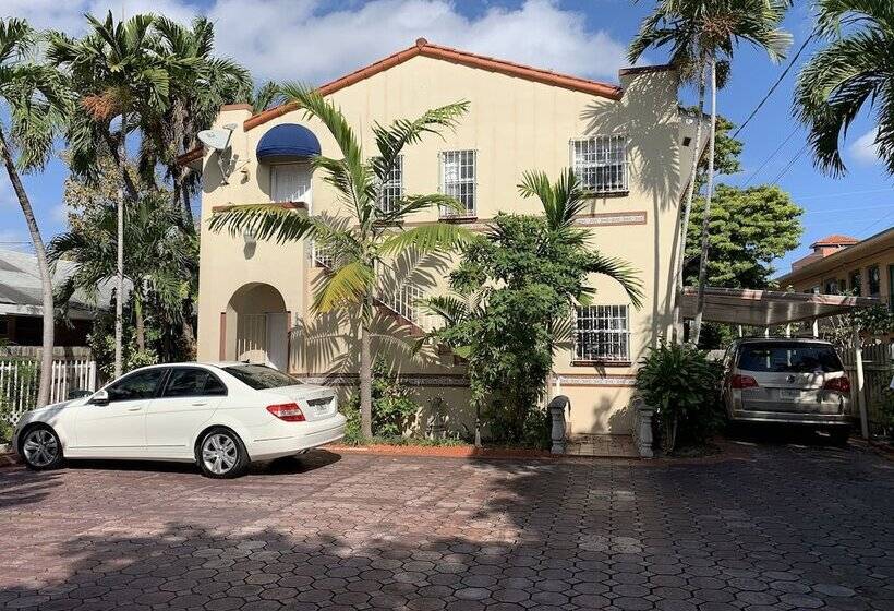 Hostel Brazilian
