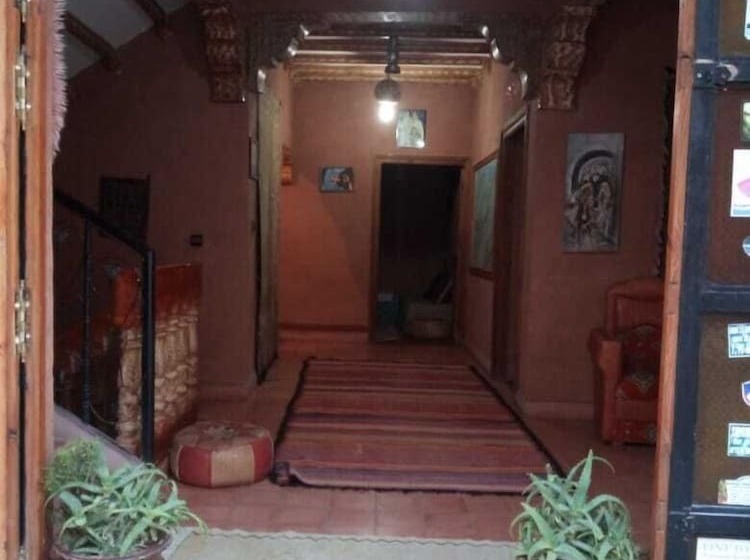 پانسیون La Belle Etoile